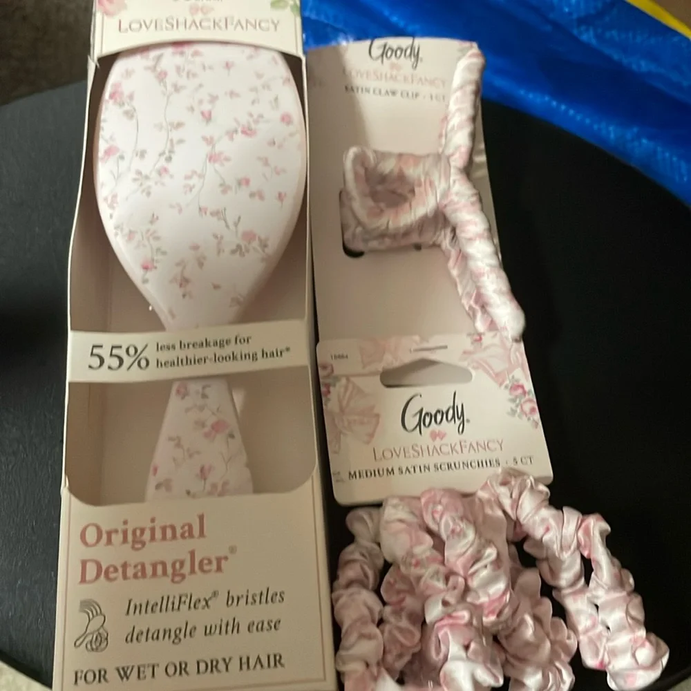x LoveShackFancy Satin Hair Accessories Set - Pink 3 item bundle Price Firm - Picture 1 of 14